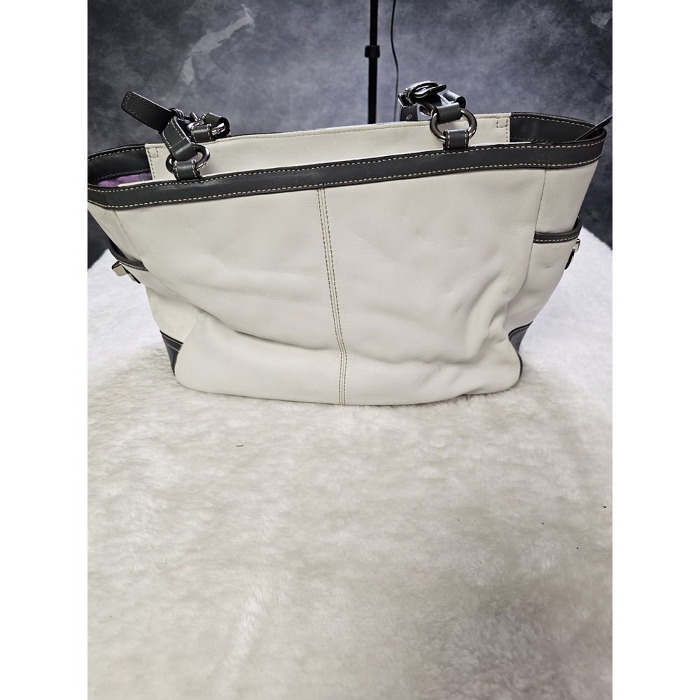 Coach Pleated Leather‎ White & Gray Tote Bag Purse Purple Inside Silver Hardware - Picture 5 of 12